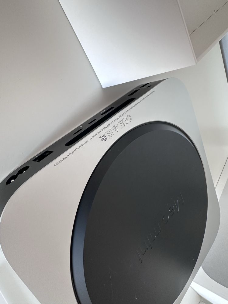 Apple Mac mini M2 / 8GB / 256GB SSD / Srebrny (Silver) komputer serwer