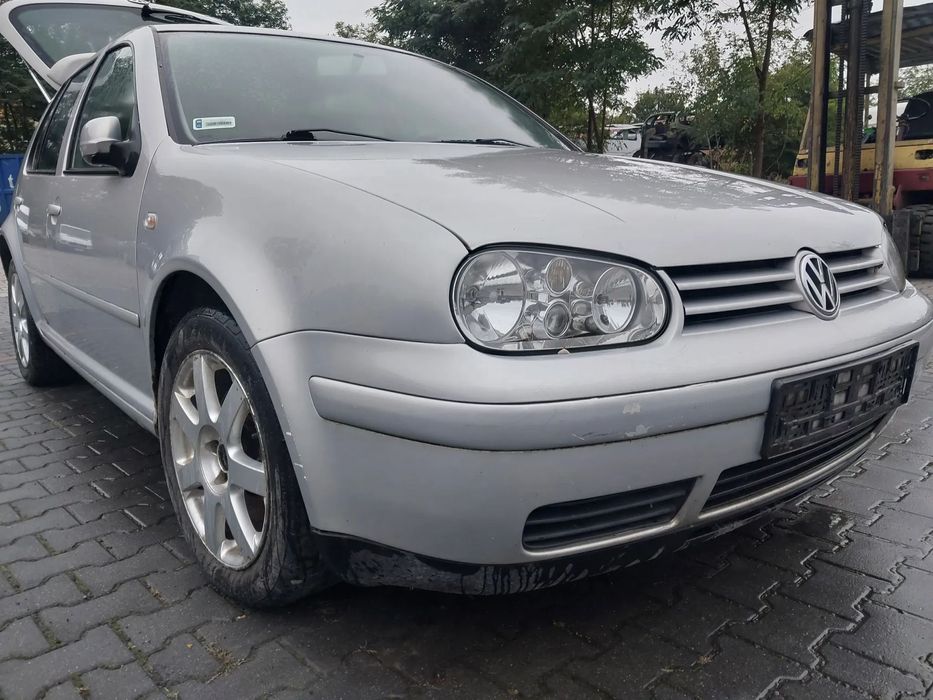 Volkswagen Golf 4 IV GENERATION silnik kompletny 1.9 TDI 90 KM ALH skrzynia biegów sprzęgło pompa wtryskowa paliwa drzwi lewe prawe zderzak maska błotnik klapa lusterko LB7Z turbina maglownica mcperson sanki belka osłona zbiorniczek zamek alufelgi r16 zwr