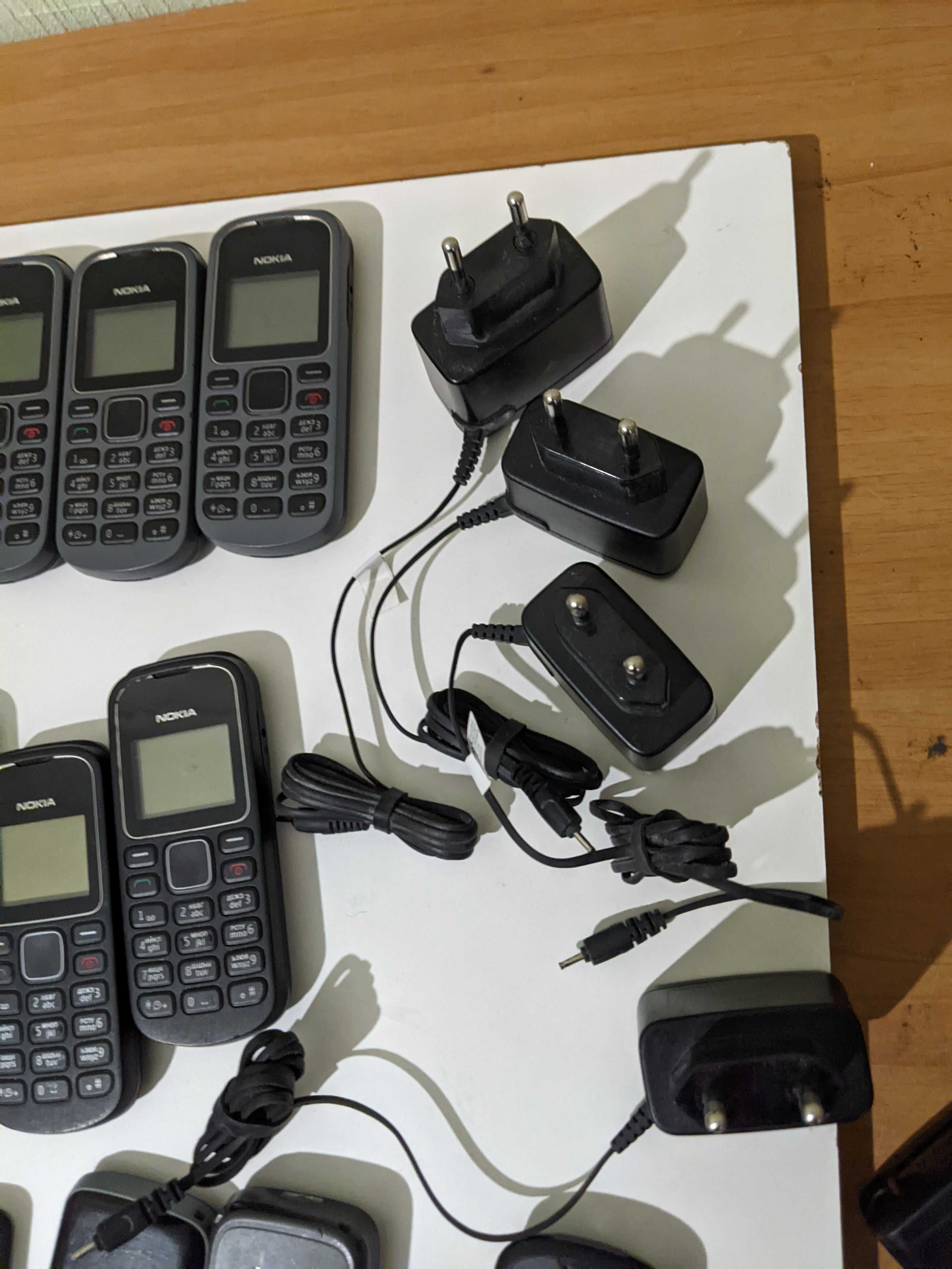 Телефоны Nokia 1280 RM-647, Nokia 105 RM-908,