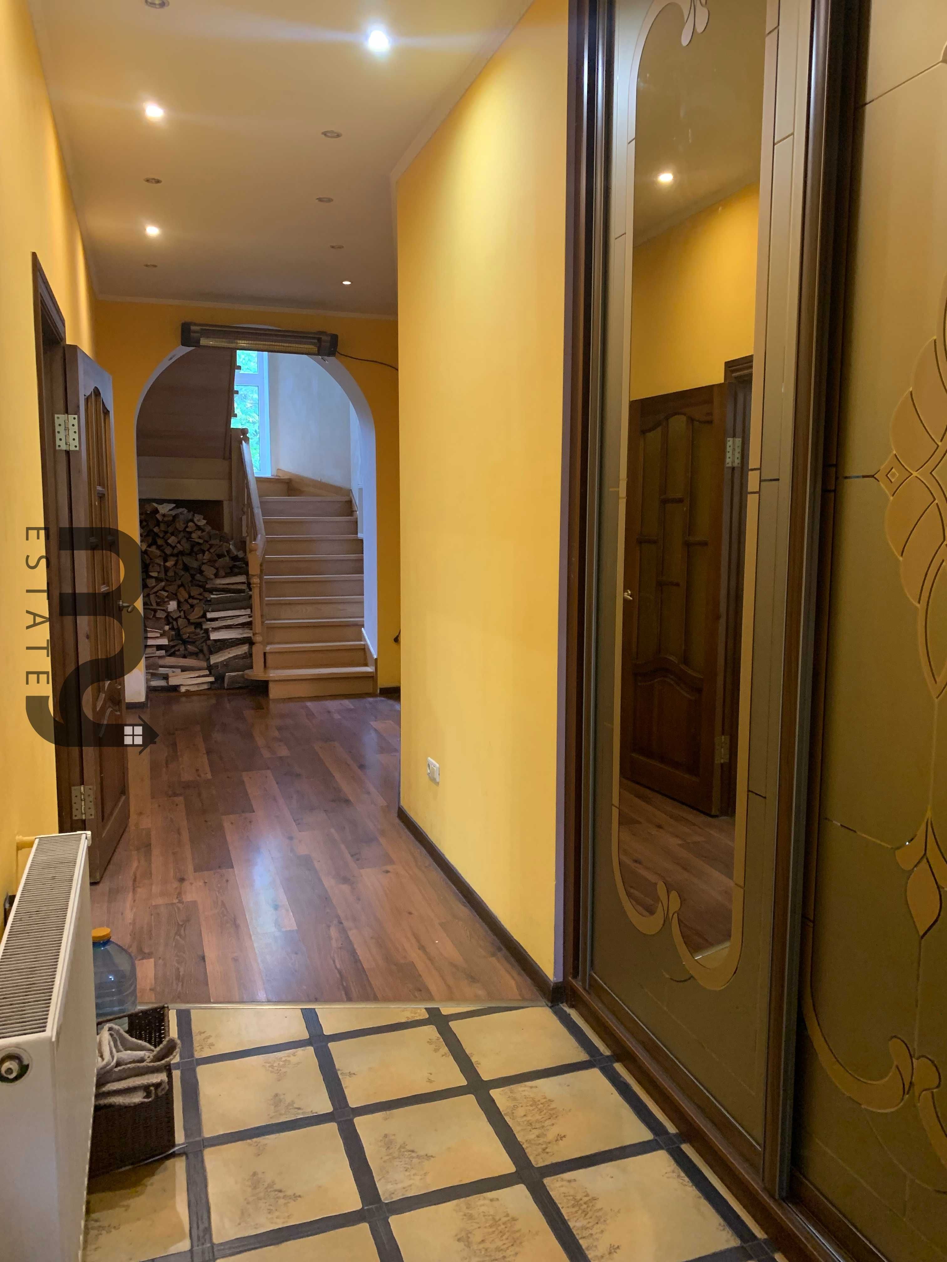 Автономний будинок 190 м² / Голосіївський рн, Столичне шосе / Аренда