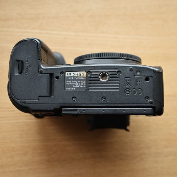 Фотоапарат Canon R6 body