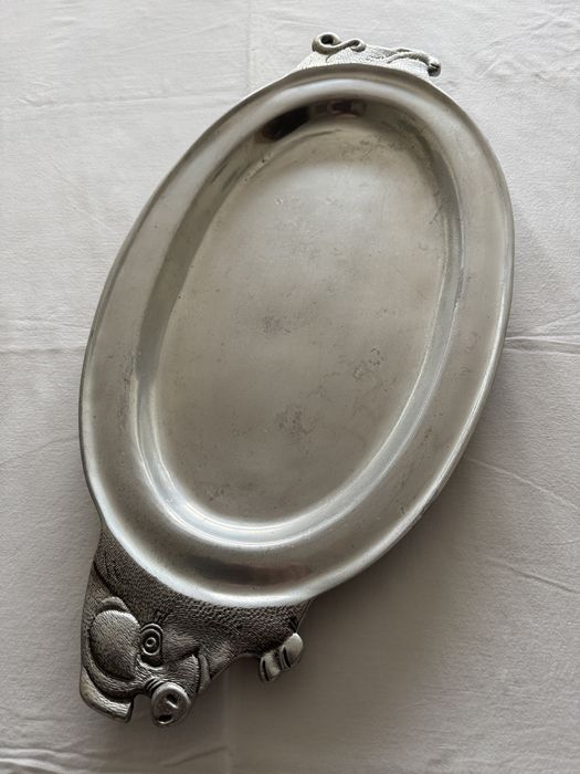 Tabuleiro em Estanho