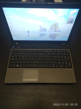 Acer aspire 5741 g, core i3, 4 gigas DDR 3