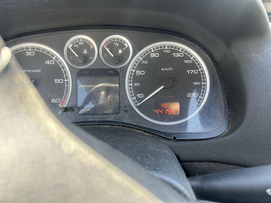 Vendo Peugeot 307 2.0 HDi