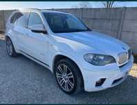 Zestaw chłodnic z wentylatorem pas.Belka. kier.Powietrza.Bmw E70 Lci 4