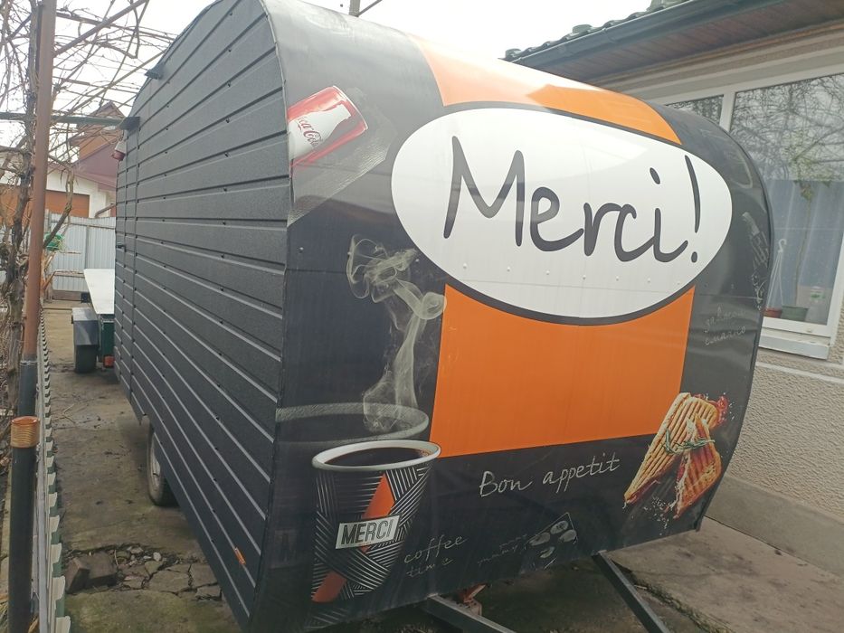 Продам або обміняю Маф, кіоск на колесах