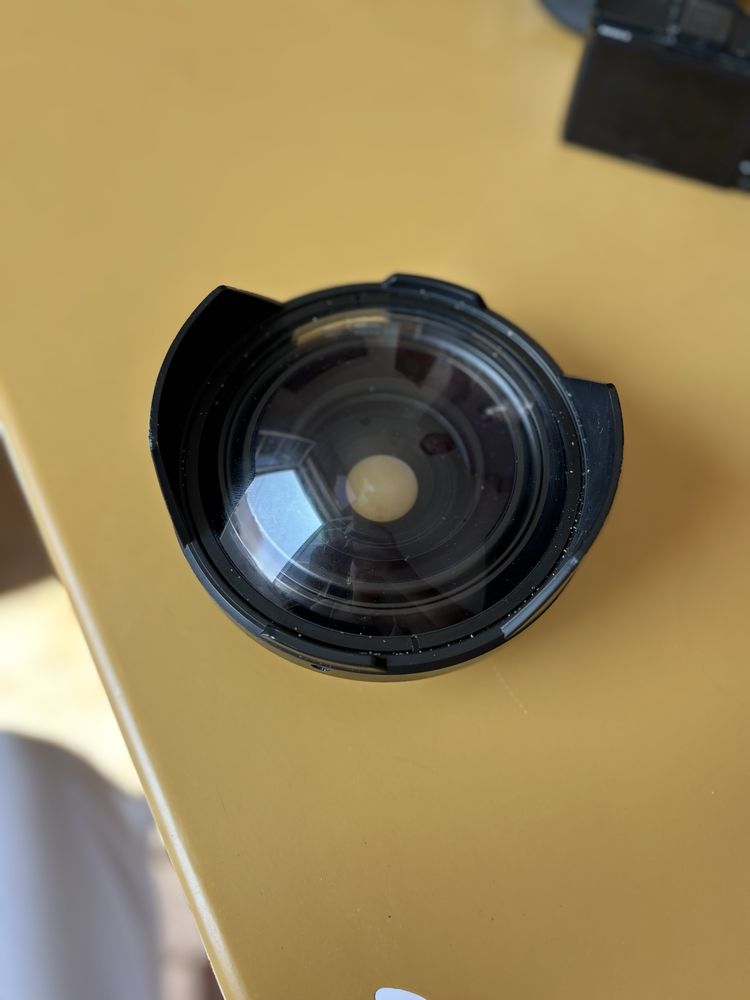 Camara digital Sony Carl Zeiss