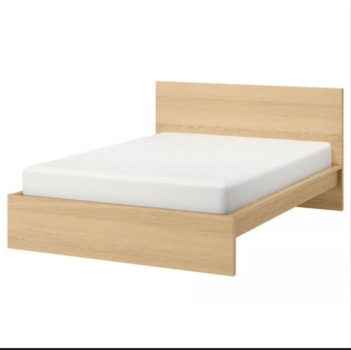 Vende cama de casal IKEA sem colchão 160x200