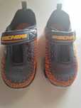 Tenis skechers pouco usados