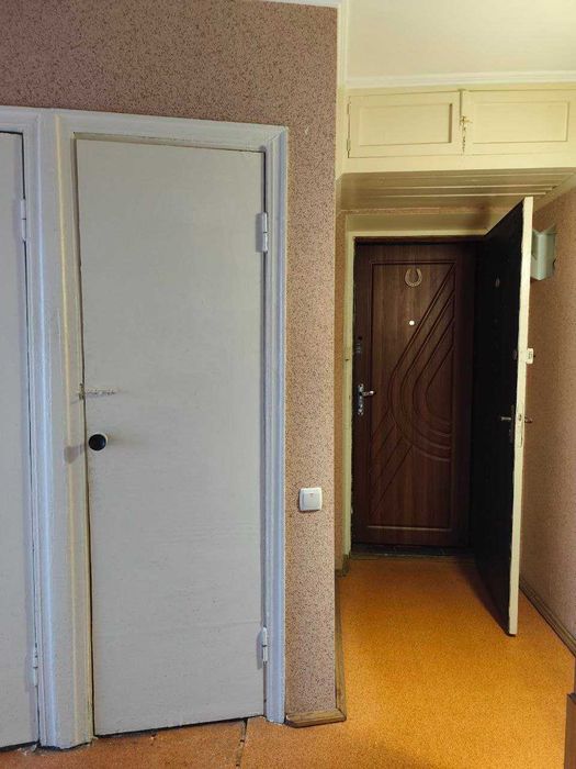 Продам 2к квартиру в м. Бар по вул. Героїв Майдану (р-н винного бару)