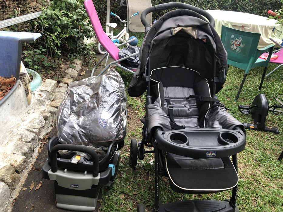 Carro seminovo de criança da Chicco