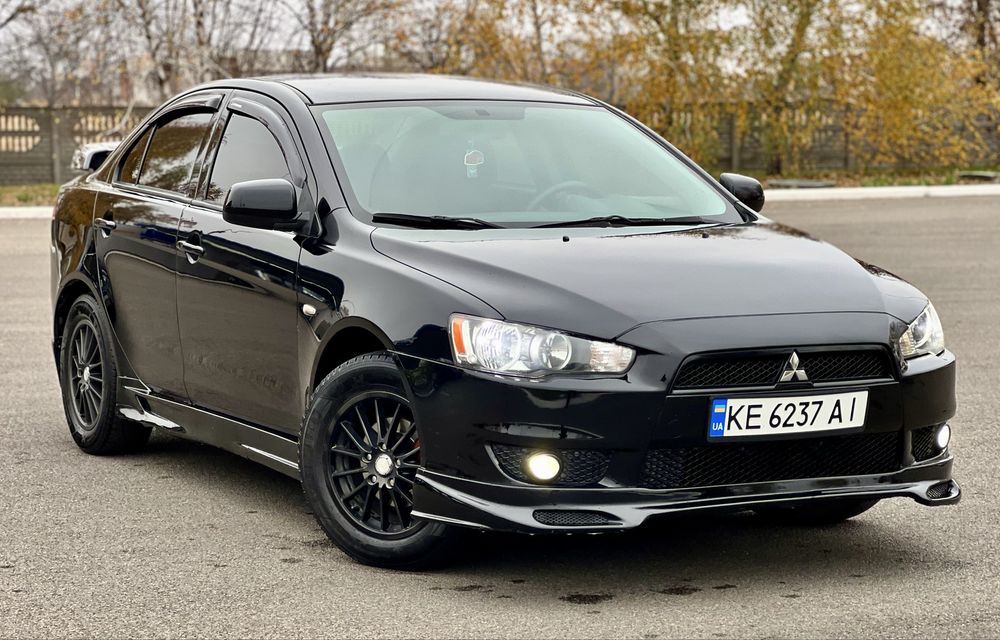 Продам Mitsubishi Lancer X