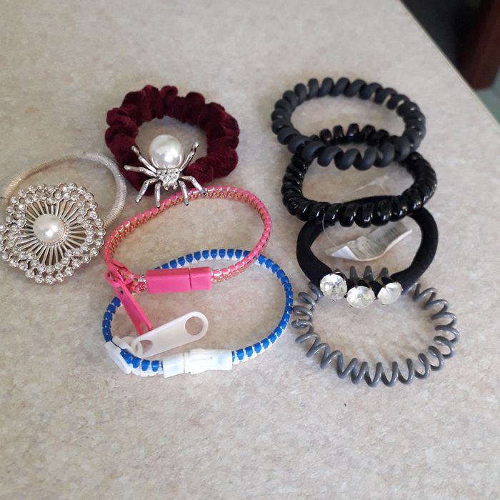 Заколки, бижутерия для девочки