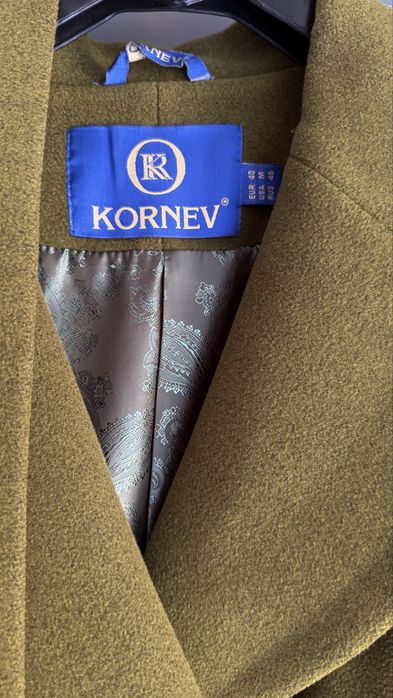Шерстяне кашемірове жіноче пальто KORNEV