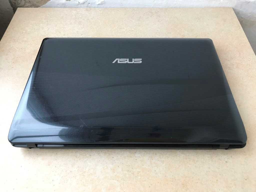 Ноутбук Asus A52J на запчасти Intel core i3 15"6