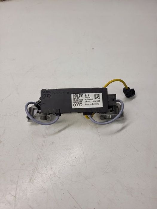 CZUJNIK RUCHU KABINY ALARMU AUDI A6 A7 4G0951177