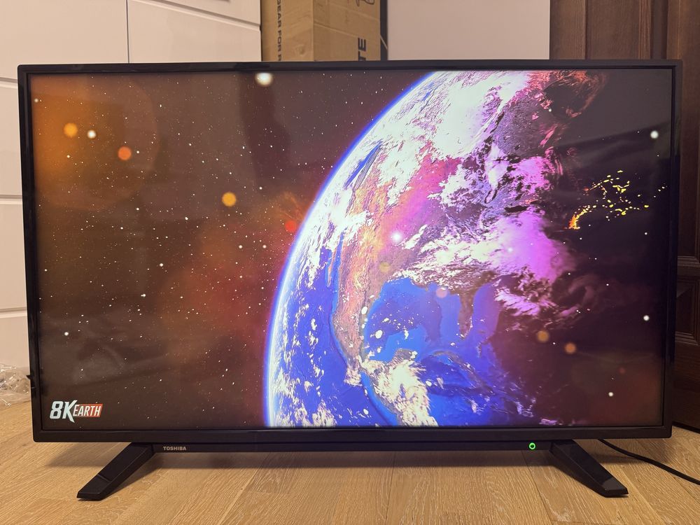 Телевізор Toshiba 43UL2163DG / 4К Ultra HD / Smart TV
