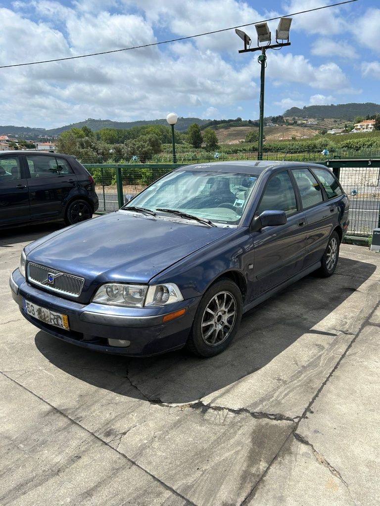 Vendo Volvo v40 diesel