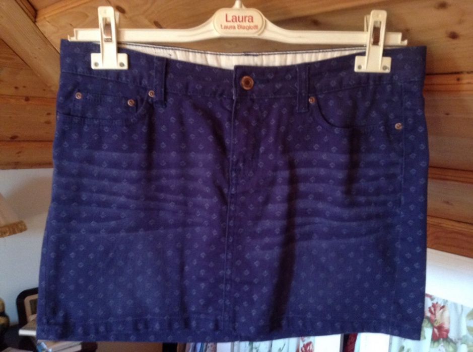 Saia H&M tamanho 38/40
