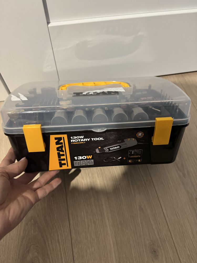 Nowe urządzenie wielofunkcyjne mini szlifierka Titan + akcesoria
