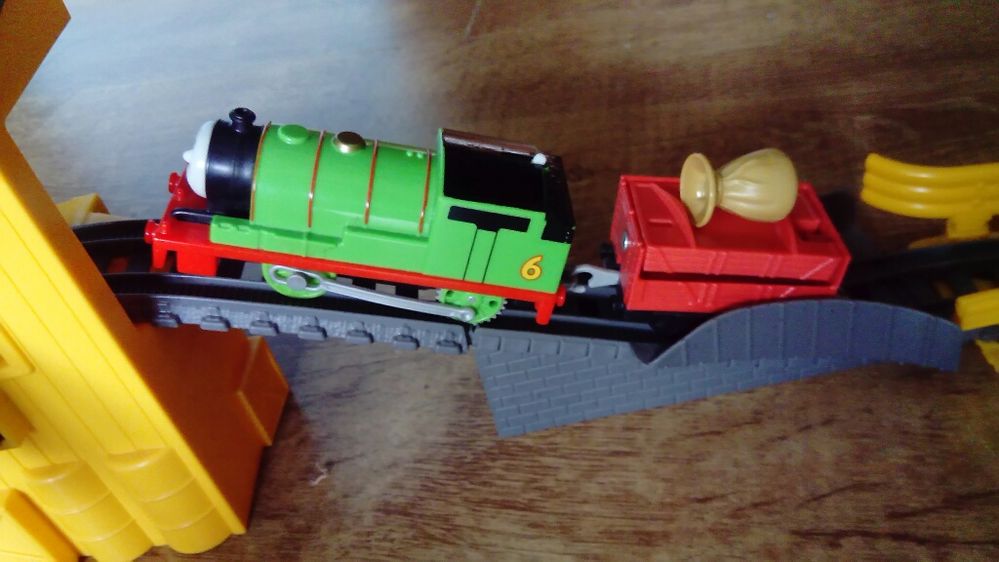 Tomek trackmaster stacja sortownicza Piotrusia