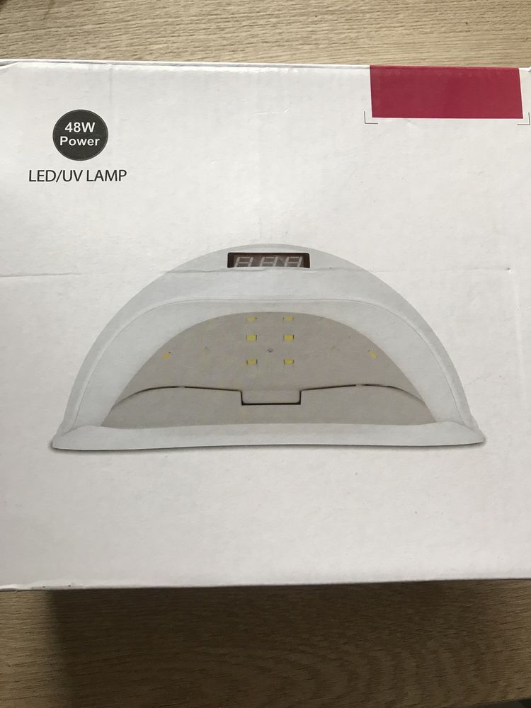 Led/UV лампа для манікюру