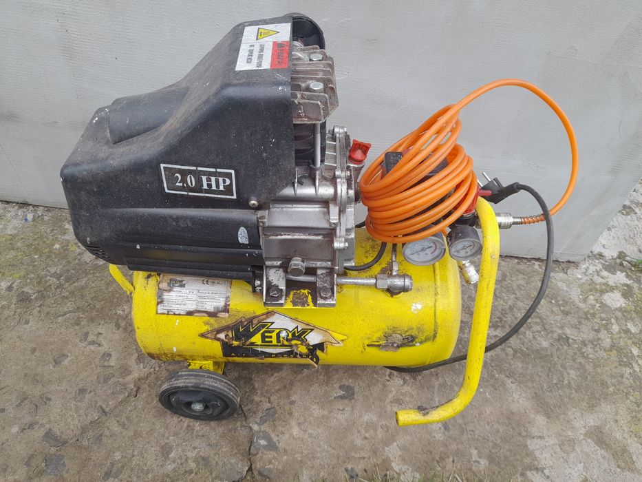 Компресор масляний 24л Werk BM-2T24N