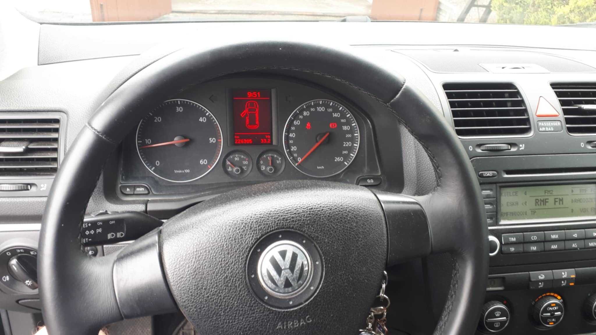 Volkswagen Golf 5 1.9 TDI 105km 2007r