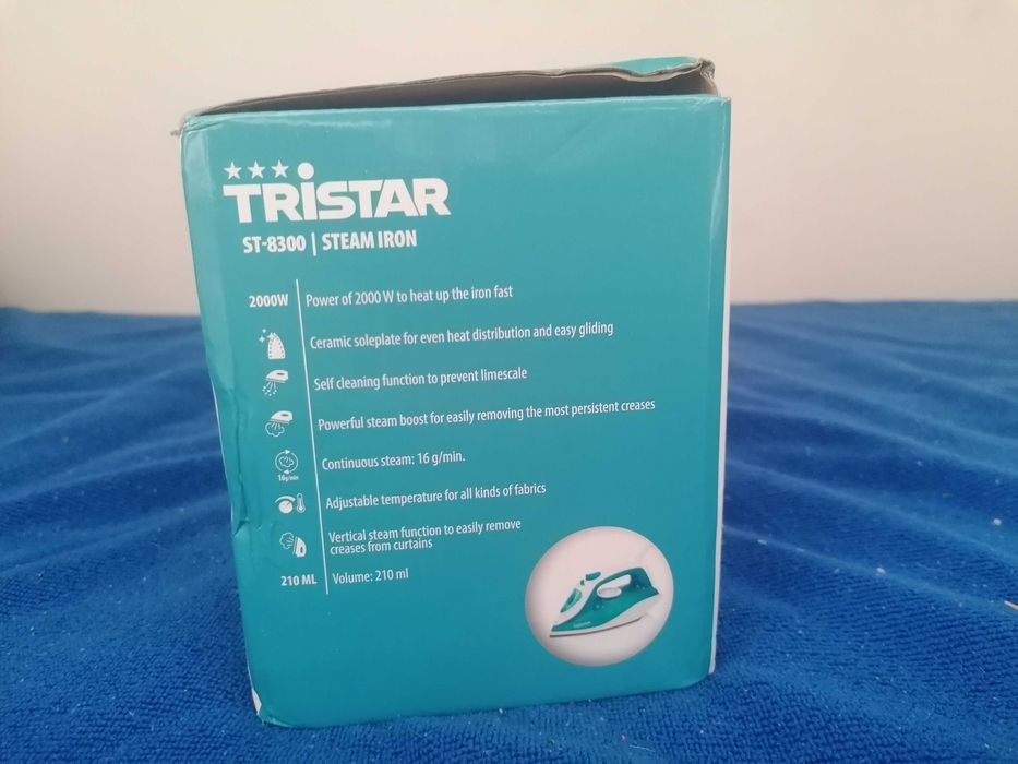 Vendo Ferro a vapor Tristar ST-8300 | Novo