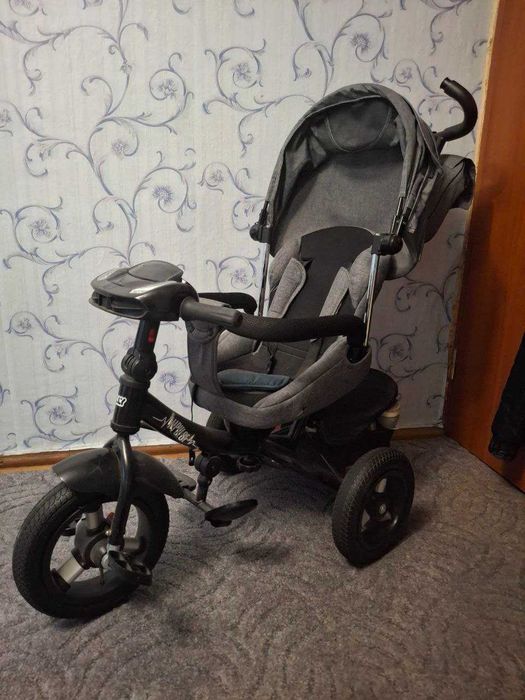 Велосипед трьохколісний Tilly CAYMAN,від 9 місяців.