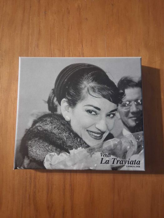 CD Verdi La Traviata Lisboa 1958, Novo nunca foi usado