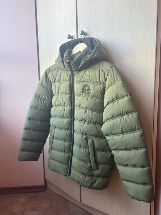 куртка Зимова ( єврозима ) оригінал benetton на хлопчика 10-13 років