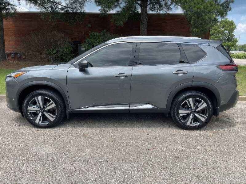 2022 Nissan Rogue SL