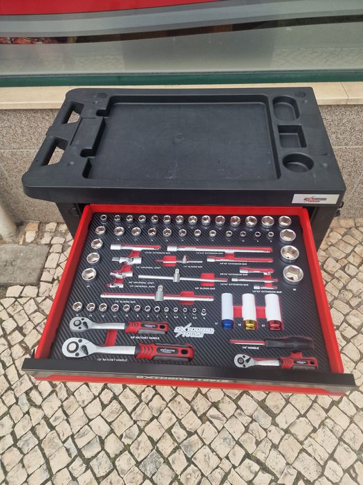 Carrinho de ferramenta de 6 gavetas 4 completas novo