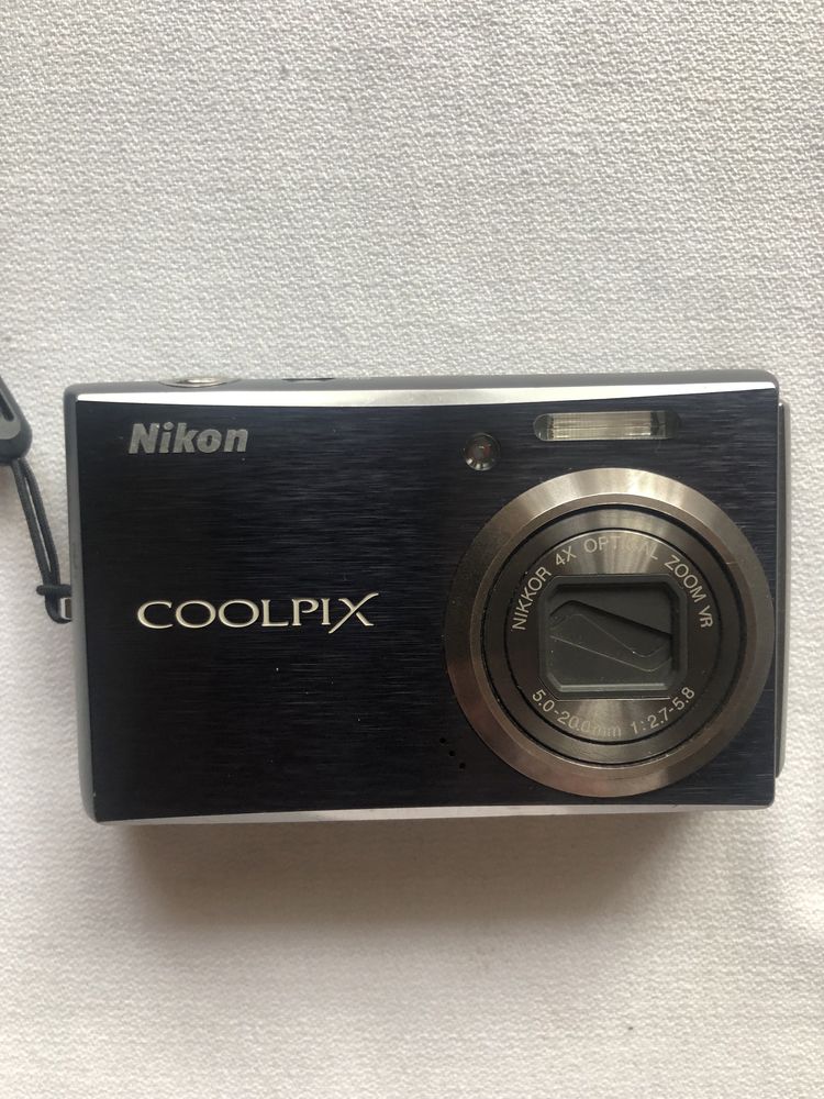 Aparat Nikon Coolpix S610C