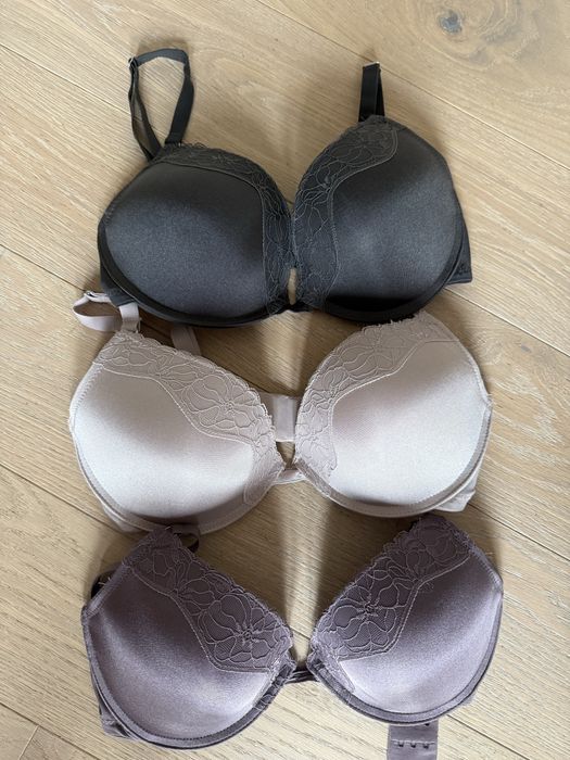 Biustonosze komplet 70D/E primark