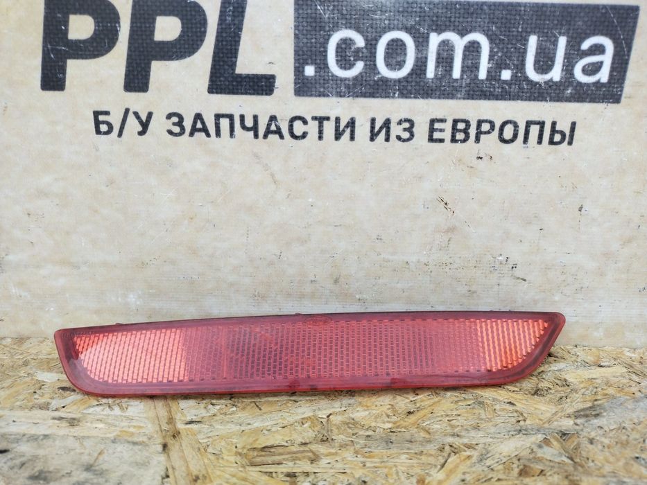 Ford Mondeo MK4 07-10 лифтбек седан отражатель катафот задний правый