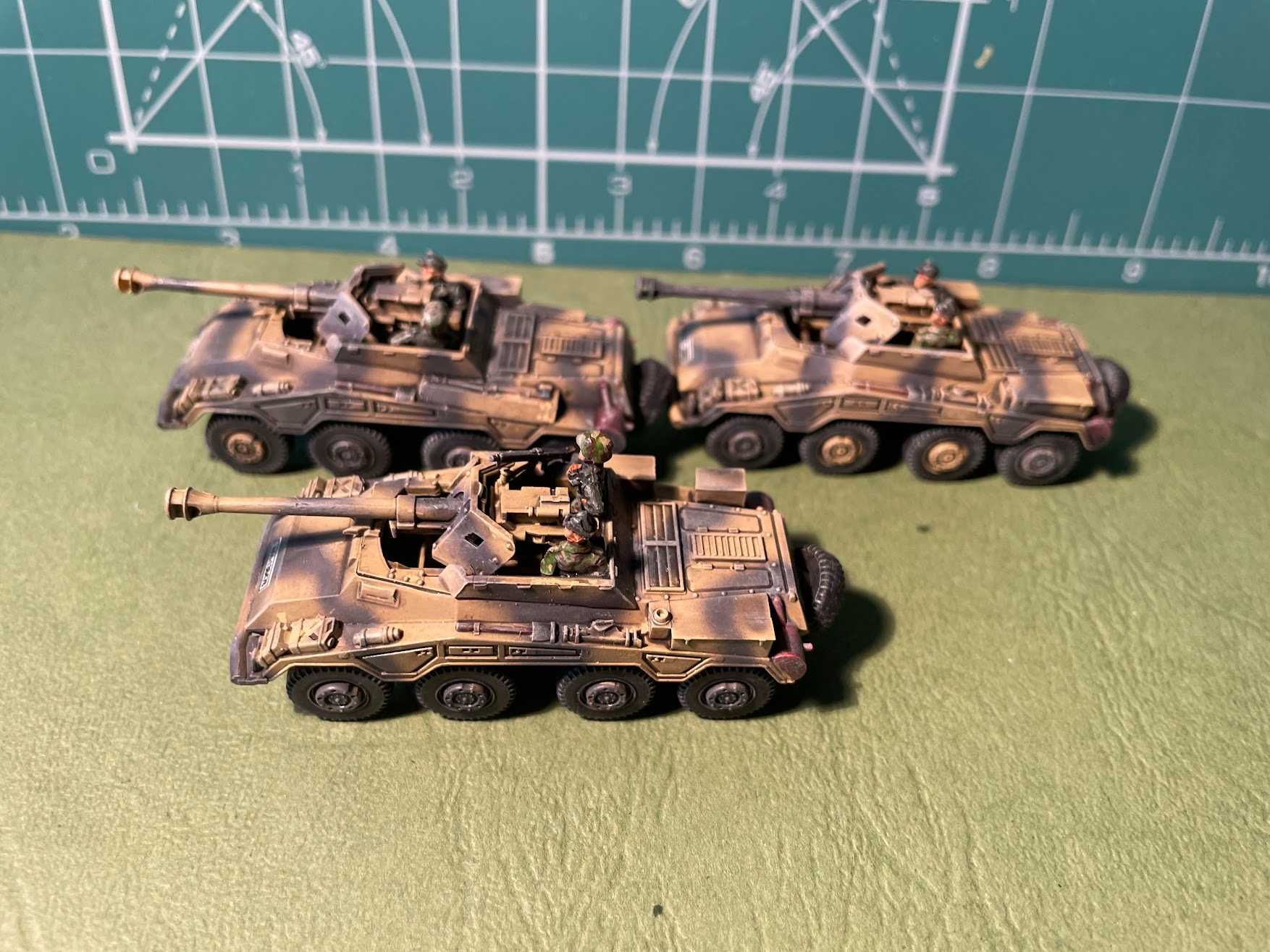 Flames of War: Puma -  Sd Kfz 234  PaK40)