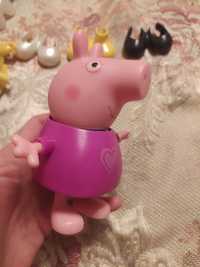 Свинка Пеппа іграшка з одягом