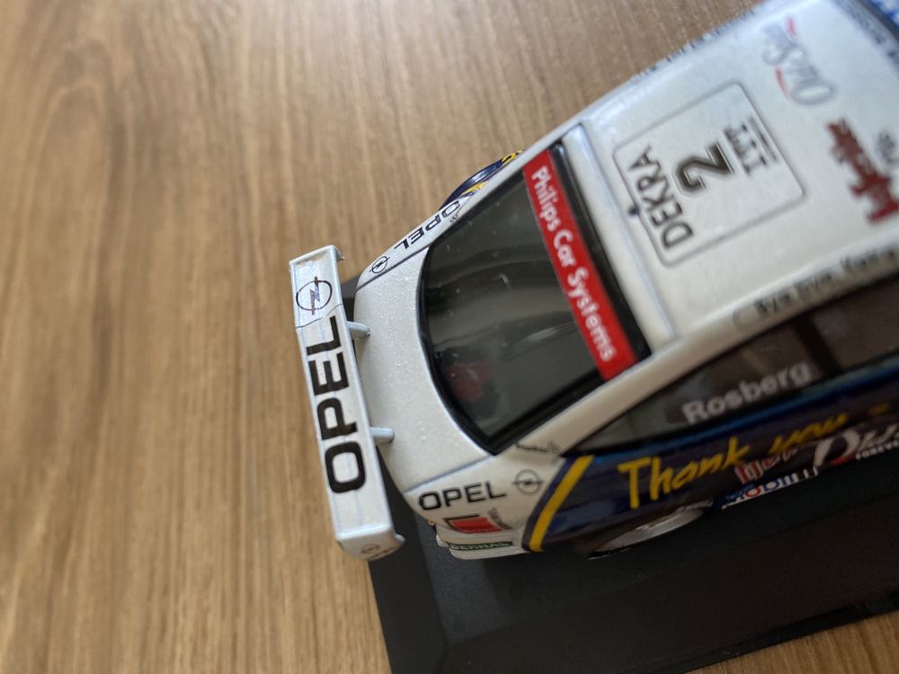 Opel Calibra DTM 1995- K. Rosberg ( esc. 1/43 ) Minichamps c/ defeito