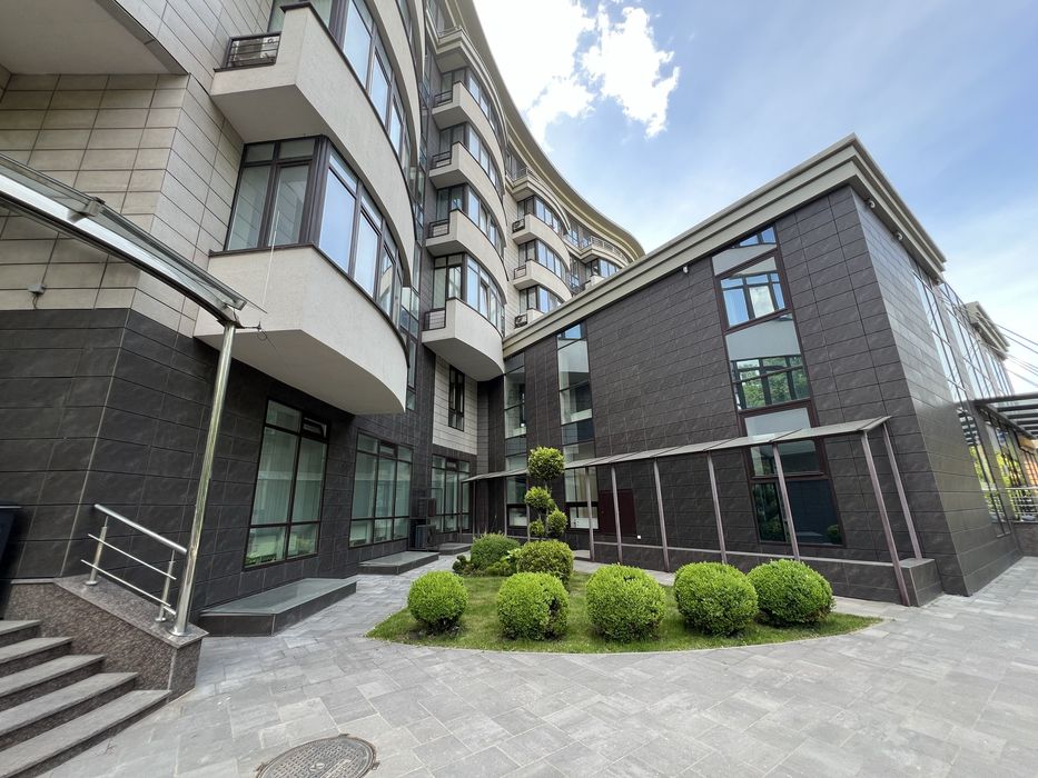 Продам дворівневу квартиру в елітному жк