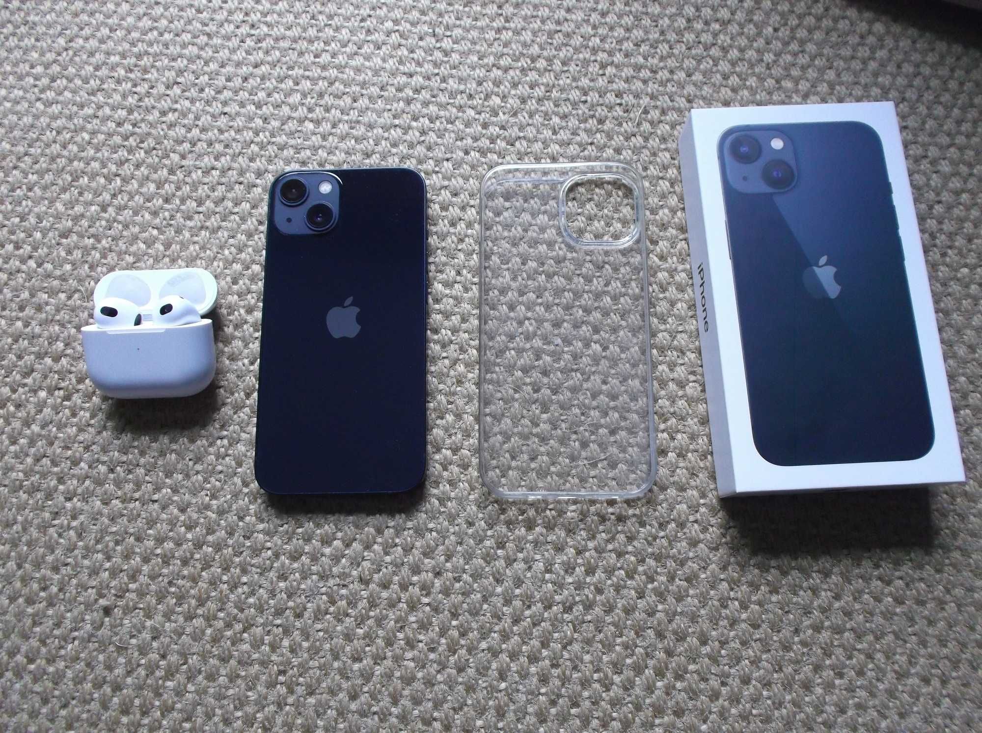 iPhone 13 256GB com garantia + AirPods 3 + carregador original + capa