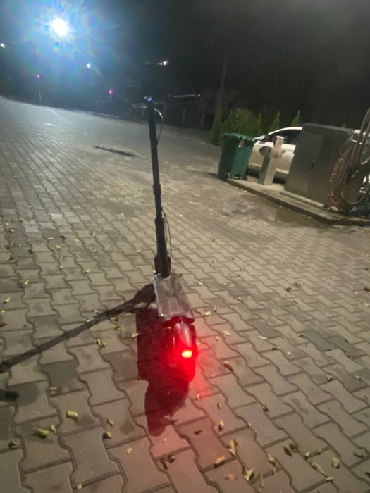Продам самокат Ninebot