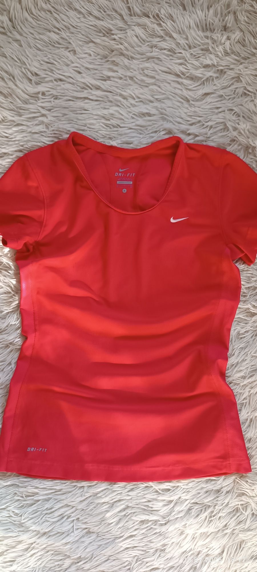 Nike t-shirt damski rozm S