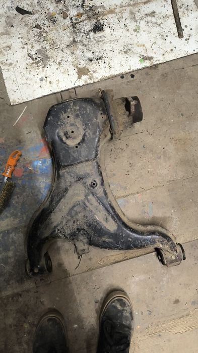 Wahacz ww T3 prawy tył