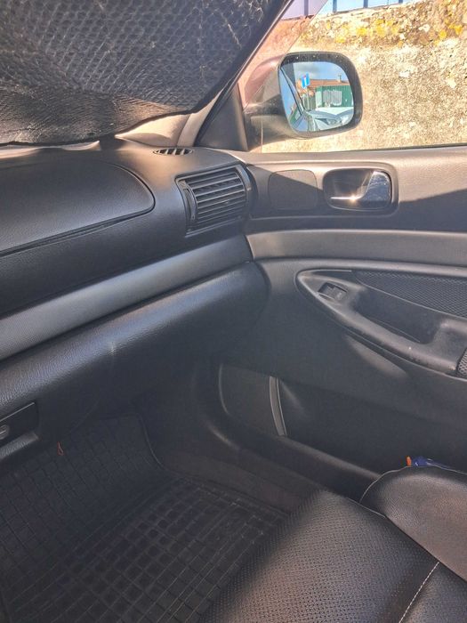 Audi A4 pintura nova, estofos novos.