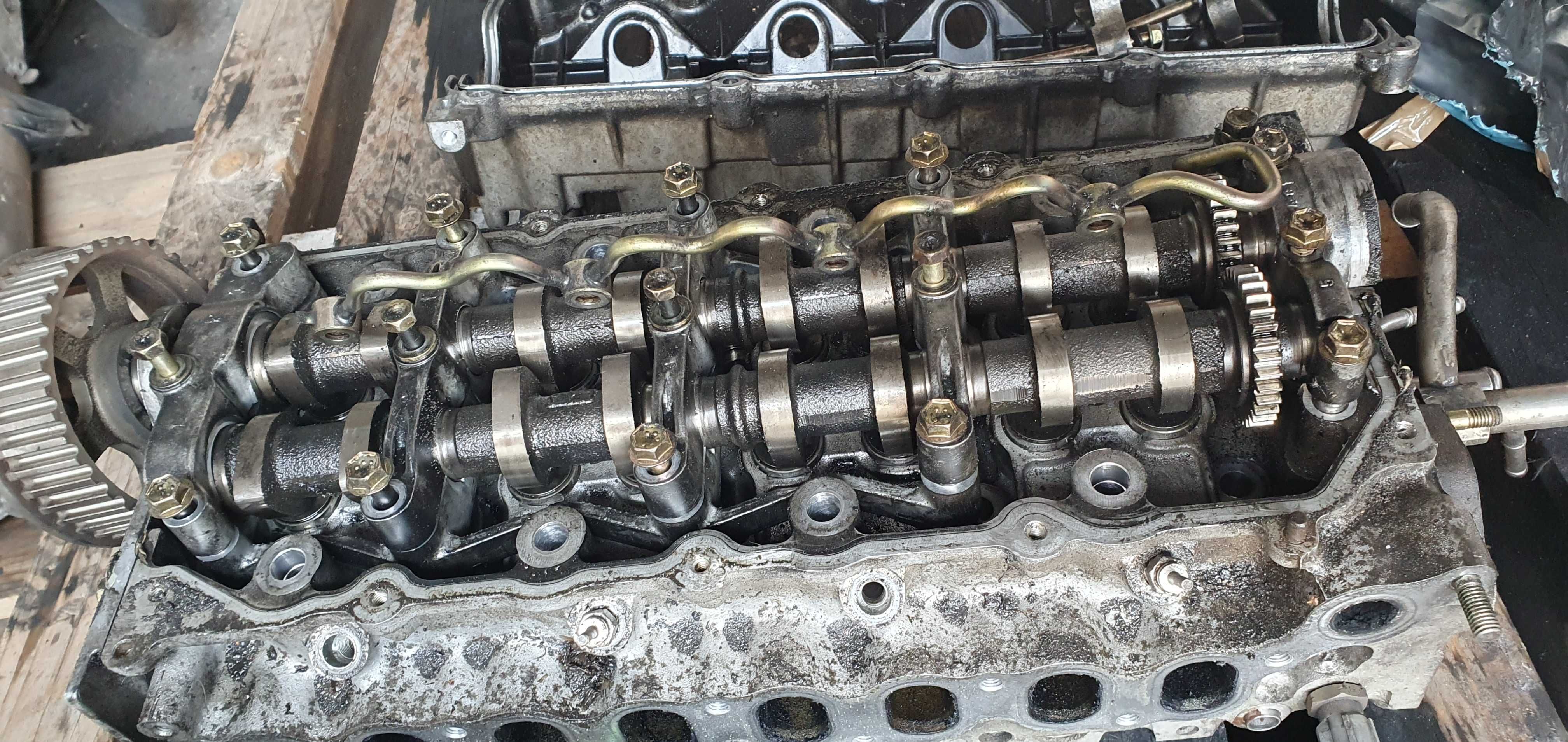 Głowica Toyota Previa Rav4 Avensis 2.0 D4D 116ps 05r Siedlce
