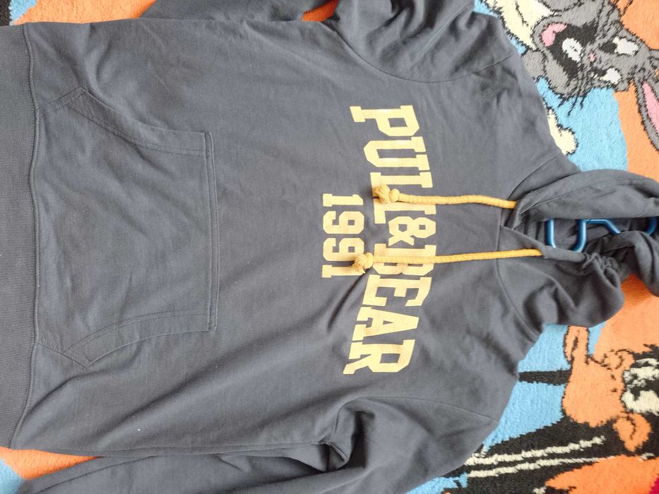 Bluza Pull&Bear z kapturem