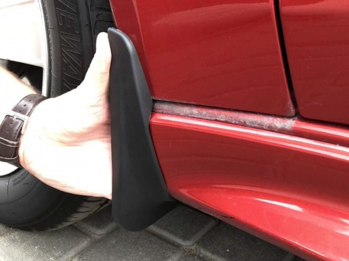 Бризковики Mitsubishi Lancer X під поріг комплект 4 шт. (до