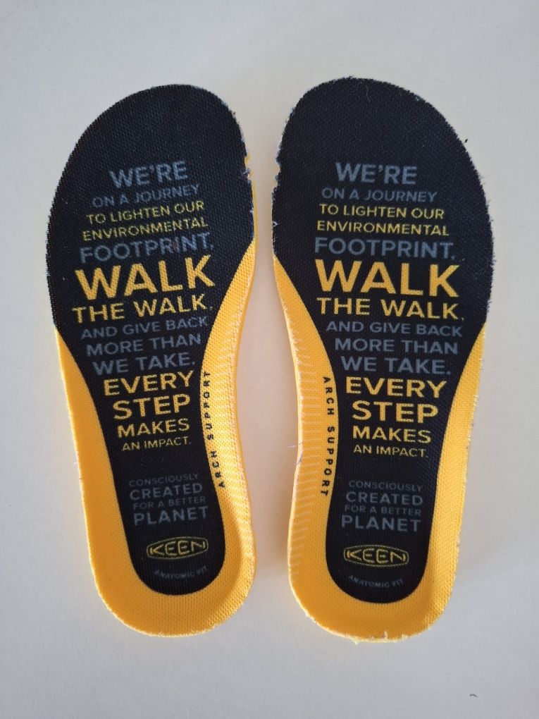 Buty firmy Keen dla dziewczynki, jak nowe